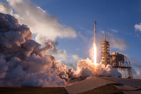 ship shit Launching